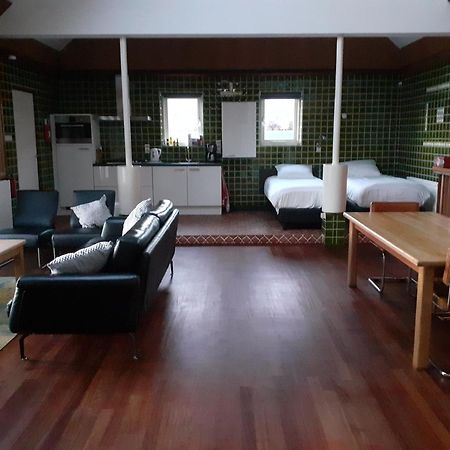 vakantiehuis Warder Buitenkant foto